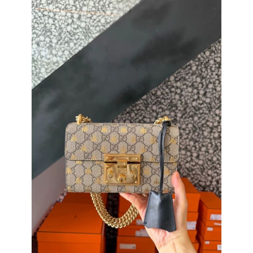 Gucci Women Pre-Loved Bag Very Good Condition